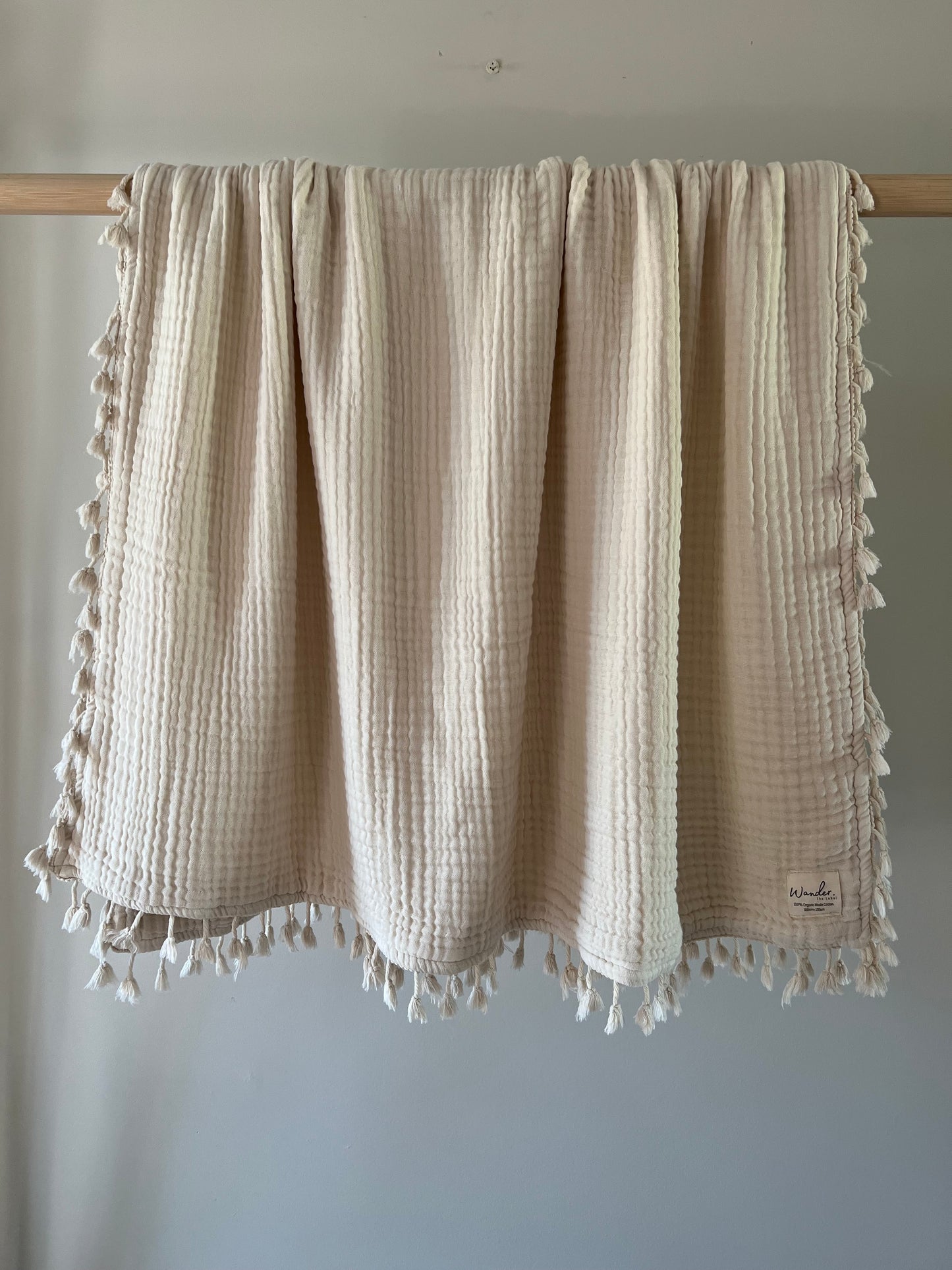 ‘Tasseled’ Organic Cotton 8 Layer Muslin Swaddle Blanket